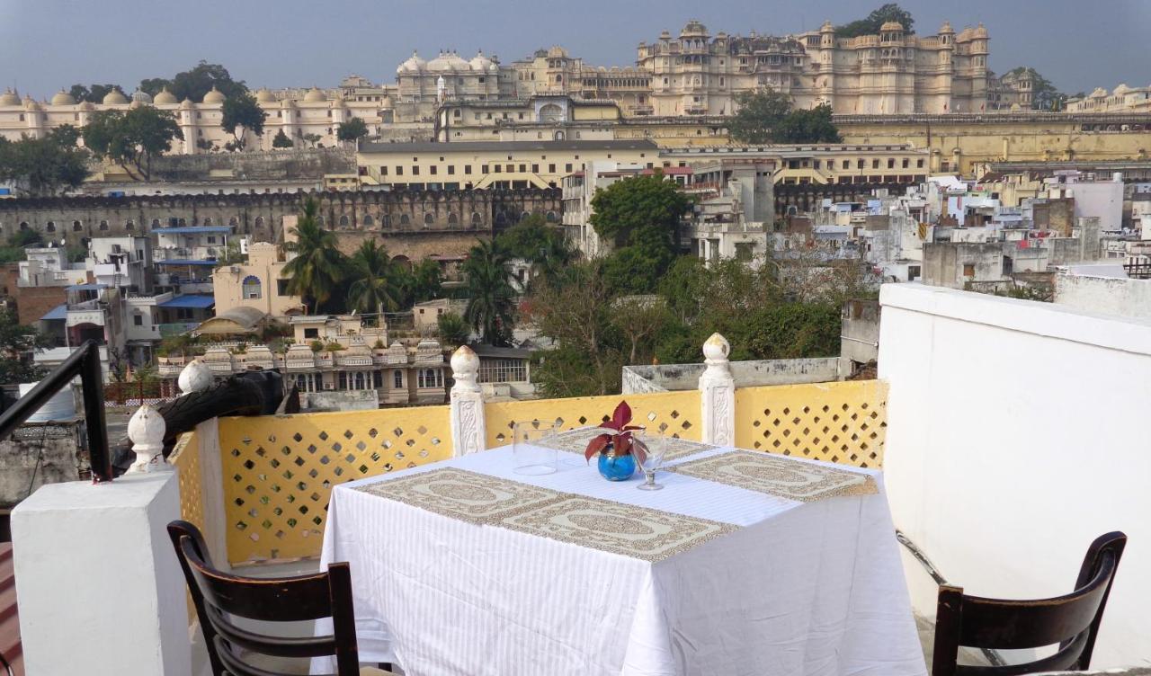 Mohan Villa Guest House Udaipur Exterior photo